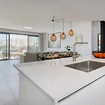 Place - Spacious Family