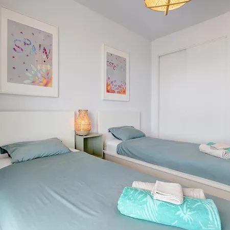 Place - Spacious Family Estepona