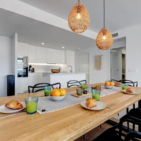 Place - Spacious Family Estepona