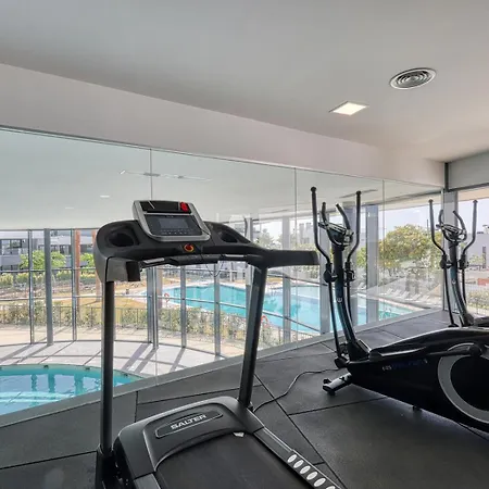 Place - Spacious Family Apartment *