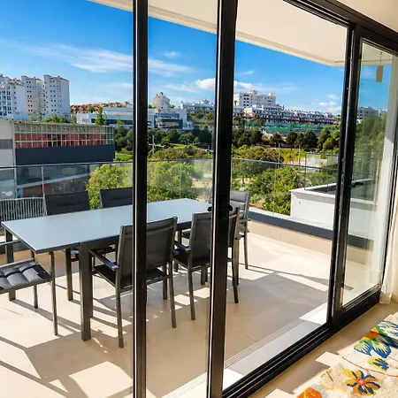 Place - Spacious Family * Estepona