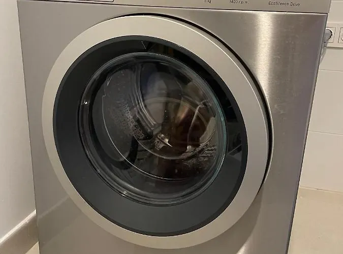 Place - Spacious Family アパート