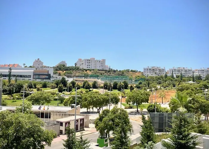 Place - Spacious Family アパート *