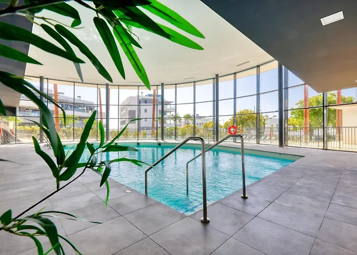 アパート Place - Spacious Family エステポナ