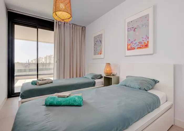 Place - Spacious Family * エステポナ