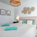 Place - Spacious Family Apartment